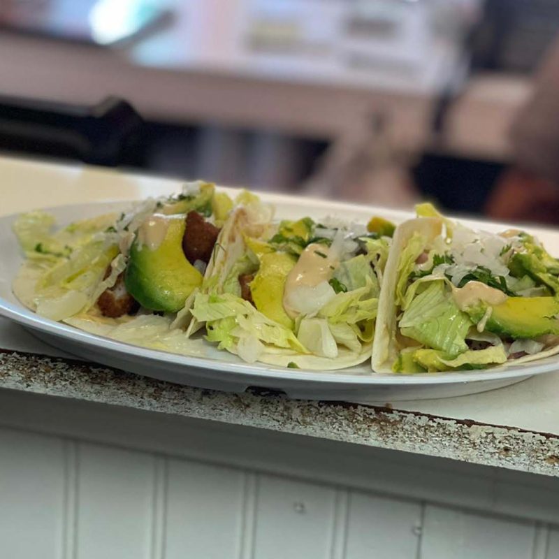 Tacos de camarones ( orden de tres)
